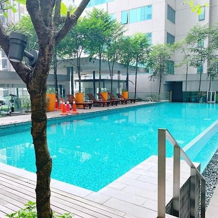 Mercu Summer Suites Klcc By Tasrifa Куала-Лумпур Экстерьер фото